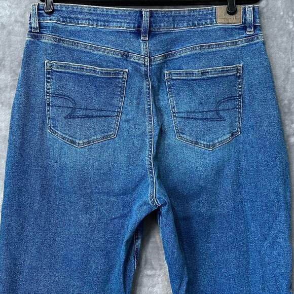 American Eagle Mom Jean Medium Wash Size 16 - Picture 9 of 10